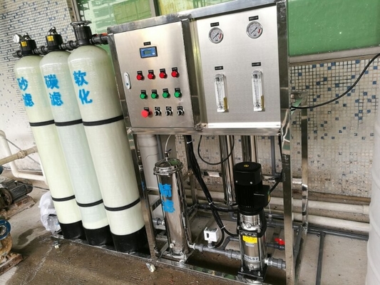 SUS304 산업 급수정화 기계 50L-100000L 수용량에 의하여 활성화되는 탄소 여과기